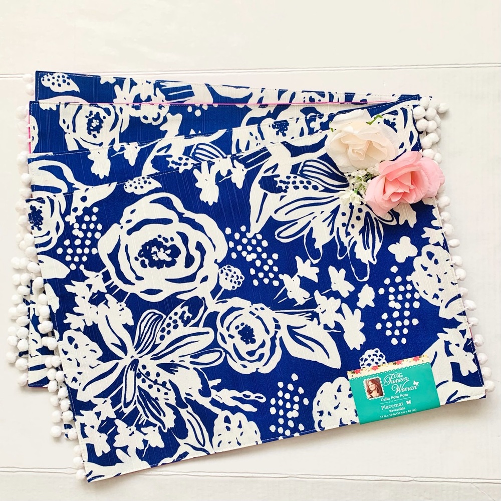 The Pioneer Woman Celia Pom Pom PlaceMats